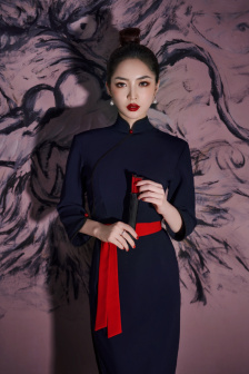 奈奈与薰的sm日记